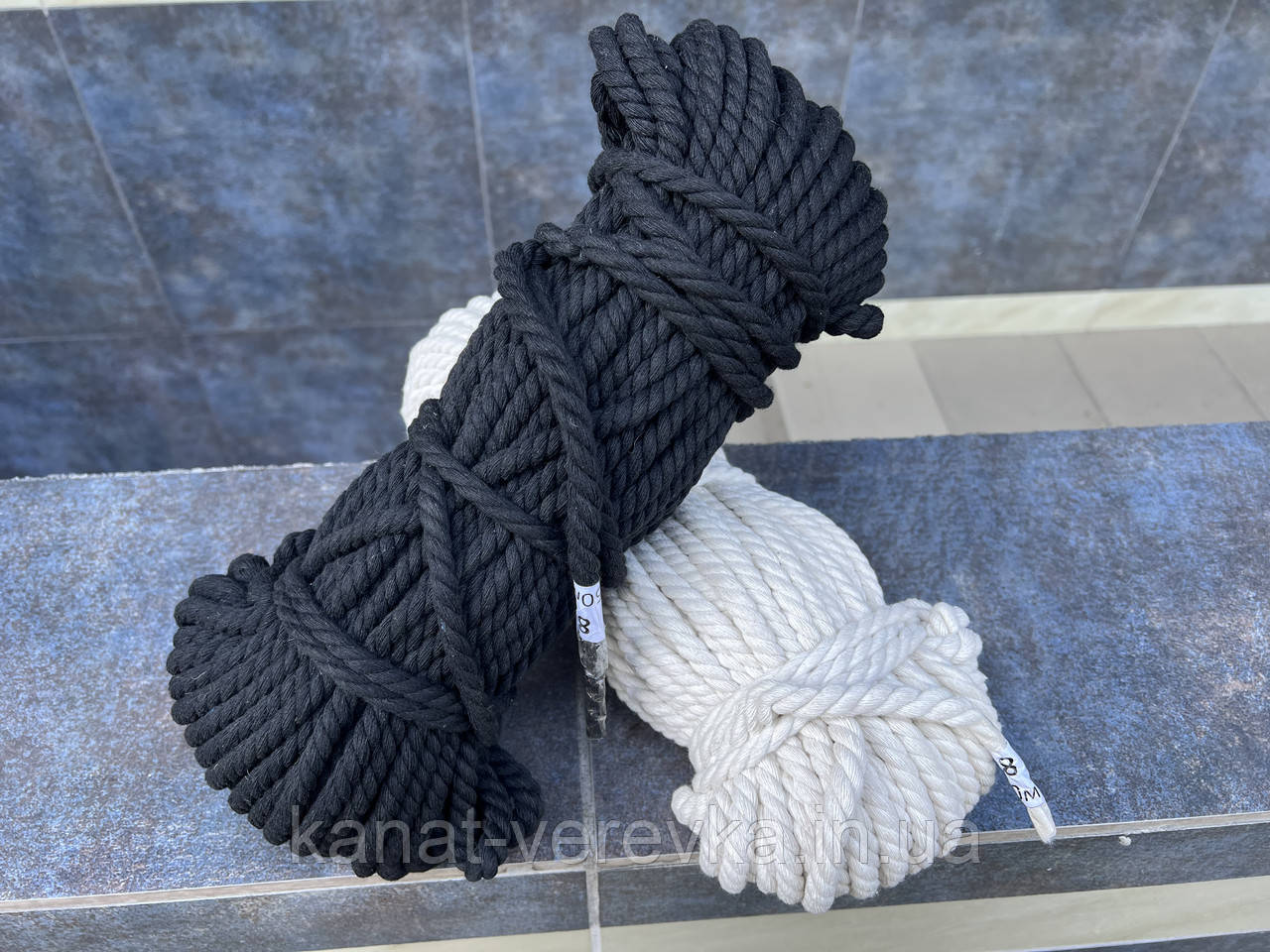 8 мм - 50 м. Канат чорний бавовняний (х.б)