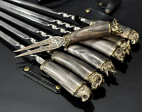 Набір шампурів з веделкою "Ножеві" з декоративною рукояттю з ясена в сагайдаку з щільної натуральної шкіри