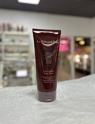 Молочко для тіла з екстрактами лотоса та франжипані La Sultane de Saba Lait Lotus et Frangipanier 200мл, фото 2