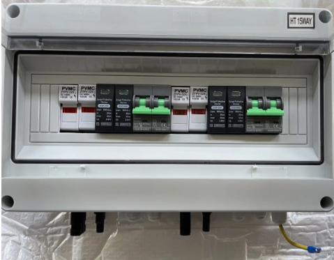Сонячна фотоелектрична PV коробка з блискавкозахистом, 2 входи/2 виходи, DC 600V, запобіжники 15А, фото 1