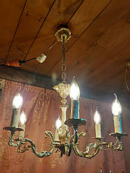 Антикварна латунна люстра на 6 ріжків з новими лампочками