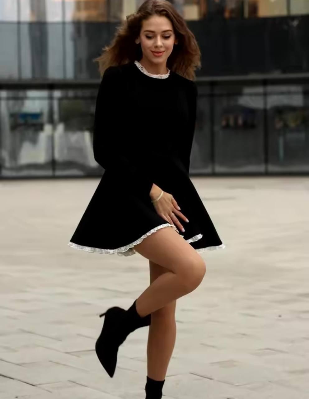 Сукня чорна з білим опт роздріб дропшипінг 9744, фото 1