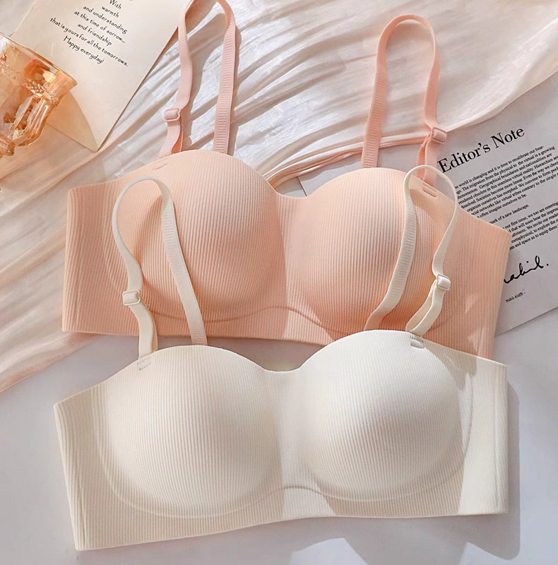 Формований бюстгальтер-анжеліка в рубчик, без кісточок, з пуш-ап, С-ка