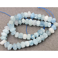 Натуральні намистини Аквамарин 7-8*10-11мм, довжина 38-39см