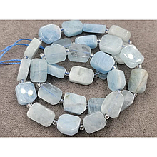 Натуральні намистини Аквамарин 9*11мм, довжина 39-40см