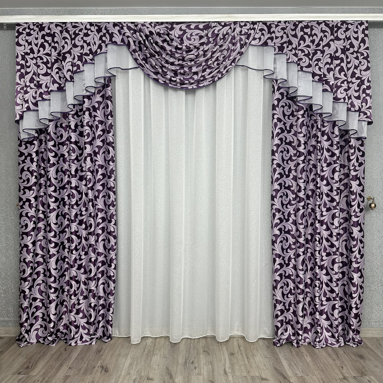 Штори з ламбрекеном No353 з блекаута фіолетовий