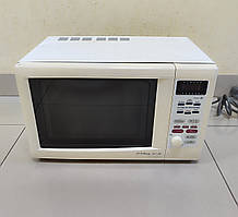 Електронна мікрохвильова пічка з грилем Privileg 8017 GE з Німеччини з гарантією