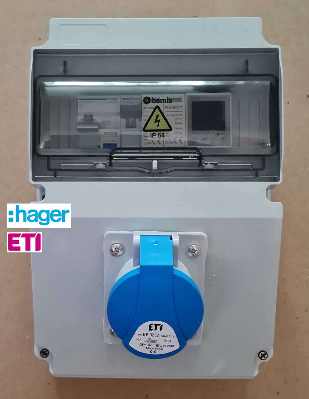 Щиток для підключення зарядного пристрою електромобіля hager/ETI/TOMZN 220В 32А до7кВт, фото 1