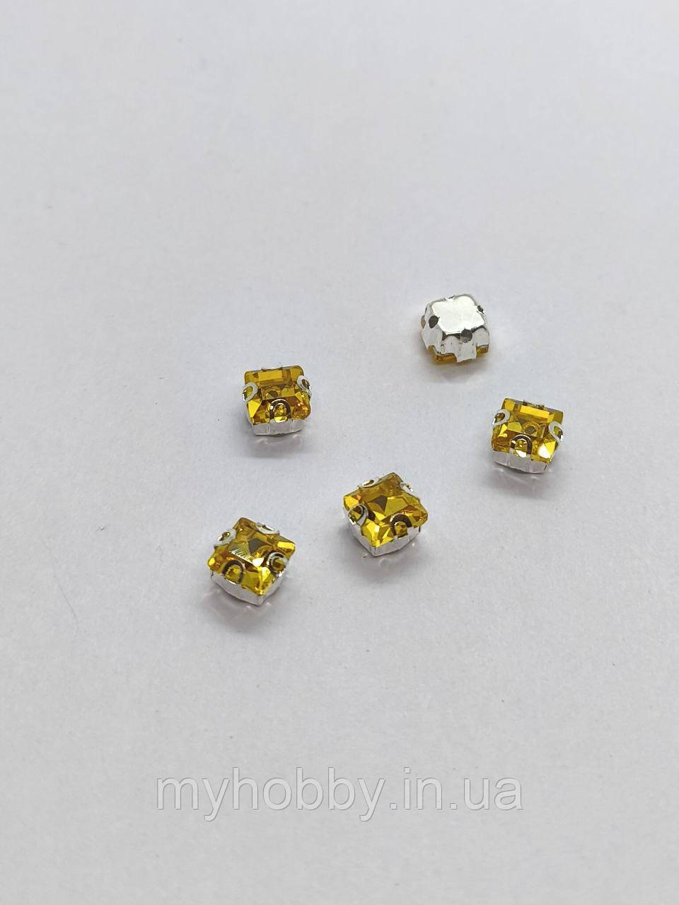 Стрази в цапах квадрат 6мм Жовті  -5шт, фото 1