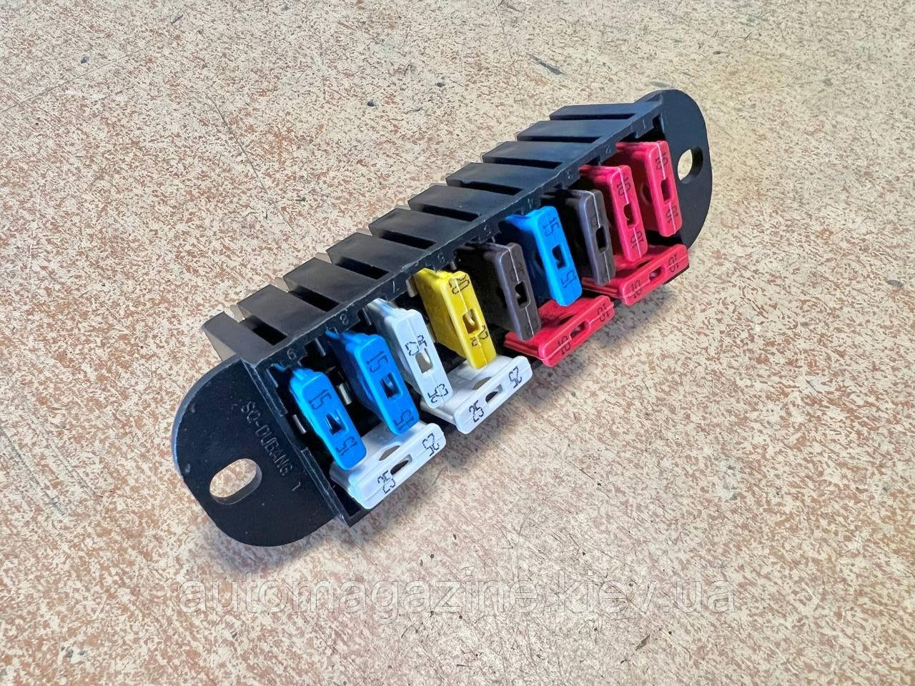 Блок запобіжників малий Євро (Газель, Соболь, Волга, ВАЗ 2103, 2106), фото 1