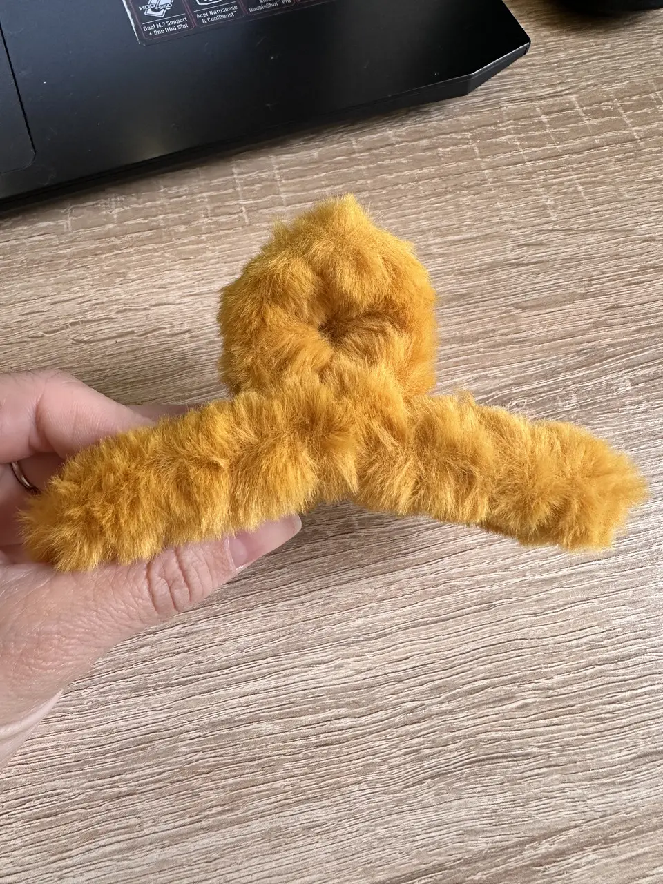 Зажим для волосся Шиншила 11 см імбирного кольору, ціна за 1 шт, пухнастий крабик аксесуар для зачісок, фото 1