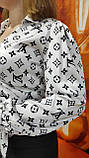 Блуза на запах коротка довгий рукав принт літери 46 біла, фото 4