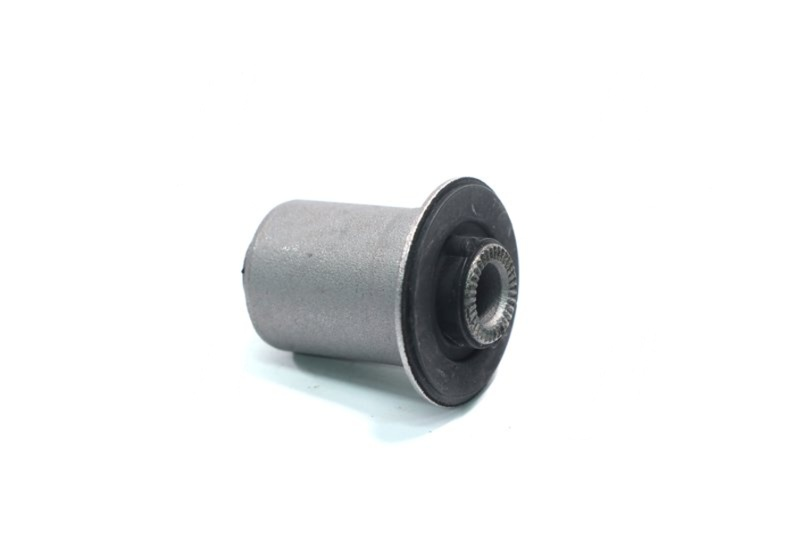 Сайлентблок важеля задня вісь Toyota Auris 150 09- Avensis 270 08- (пр.о CTR) GV0673