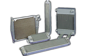 NRF 52302 – радіатор охолодження двигуна Mercedes-Benz C-Class / E-Class / Мерседес-Бенц Ц-Клас / Е-Клас (2007–2015)