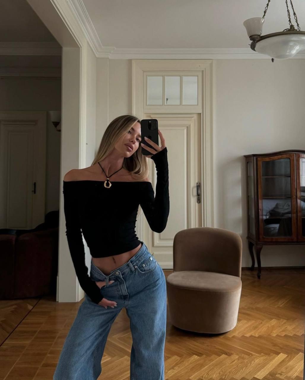 Жіночий топ; Колір: чорний; Розміри: 42-44, 46-48 ;, фото 1