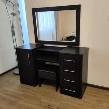 Туалетка 1Д4Ш Токіо венге + Дзеркало Токіо + Пуф (комплект з 3 шт) Венге