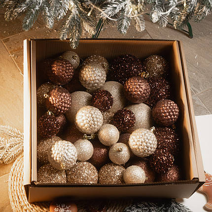 Набір ялинкових куль "Блиск" 40 шт. Коричневий. Подарунковий набір новорічних кульок Кульки на ялинку, фото 1