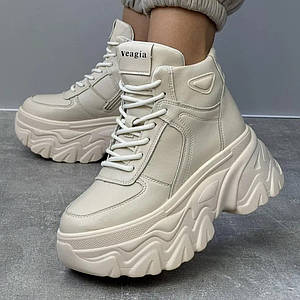 Кросівки жіночі зимові бежеві