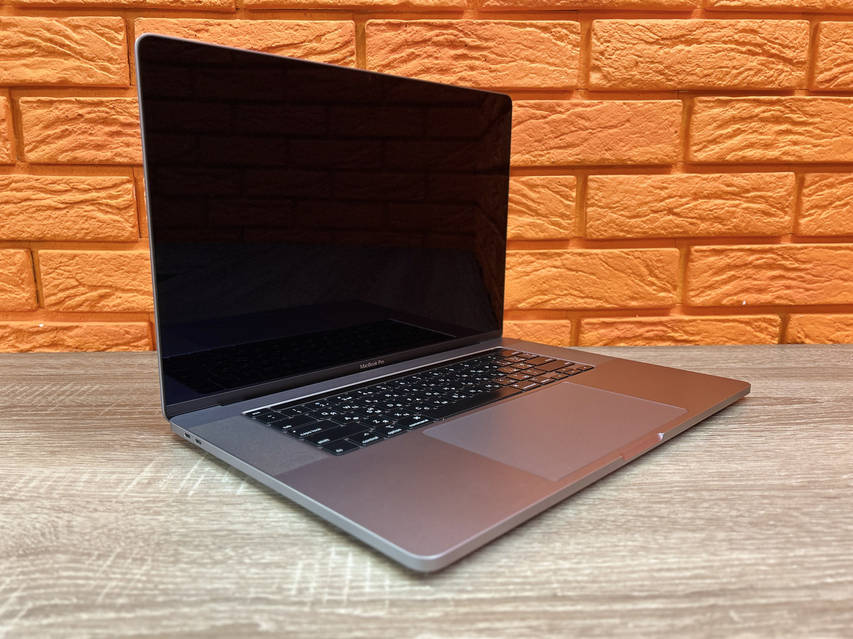 Ноутбук Apple MacBook Pro 16 А2141, 16