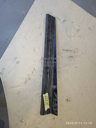 Накладка порога (внутрішня) ліва BMW E30 000072875