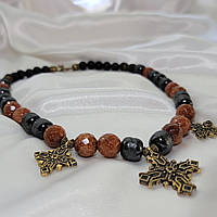 Зґарда "Вогонь у серці". Намисто із авторських латунних хрестиків, керамічних намистин, намистин з лави та авантюрину.