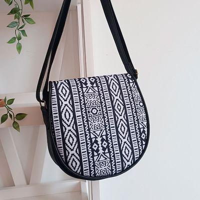 Молодіжна сумка Saddle Чорно-білий орнамент, фото 1