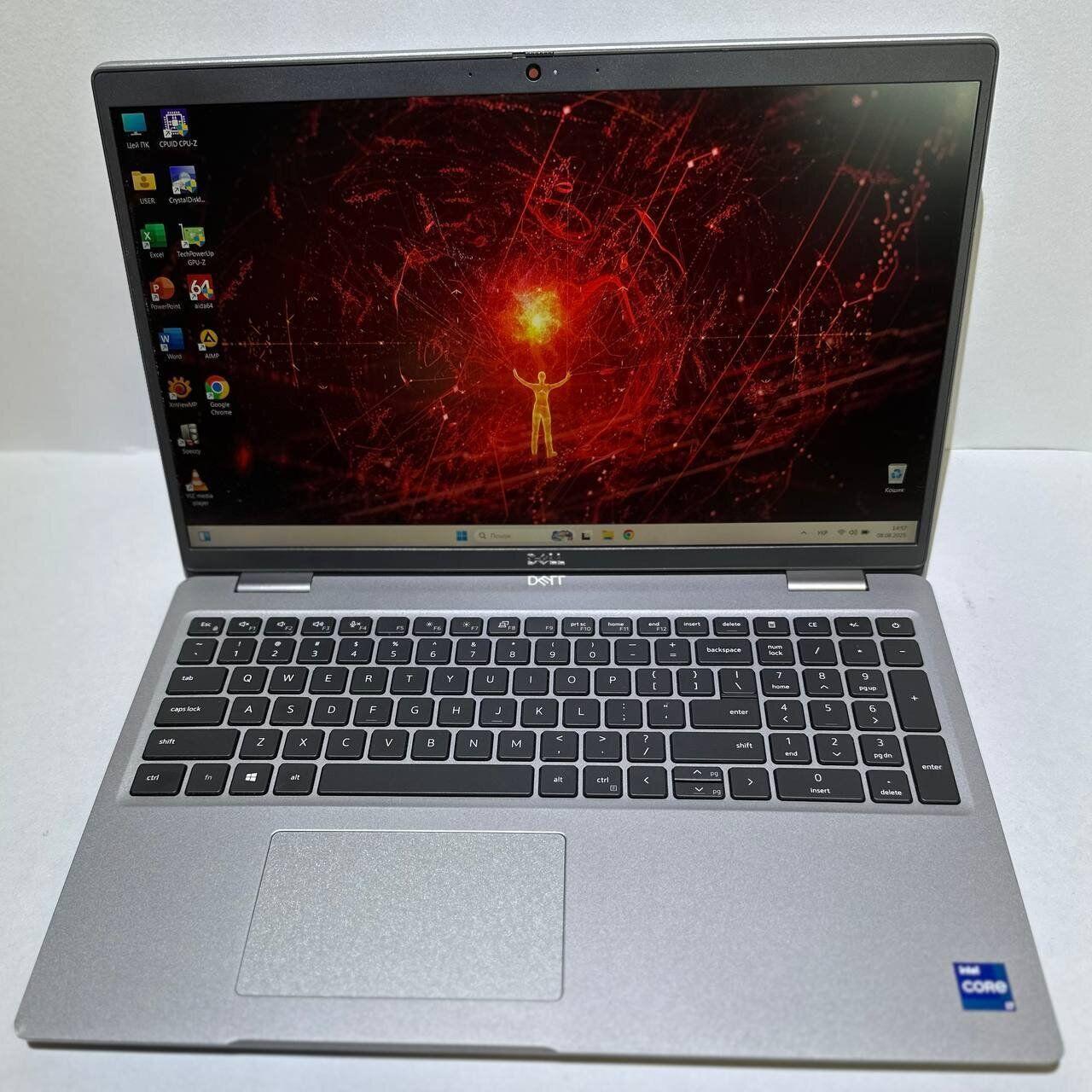 Б/в Ноутбук Б-клас Dell Precision 3560 15.6" 1920x1080| Core i7-1165G7| 16 GB RAM| 256 GB SSD| Quadro T500 2GB