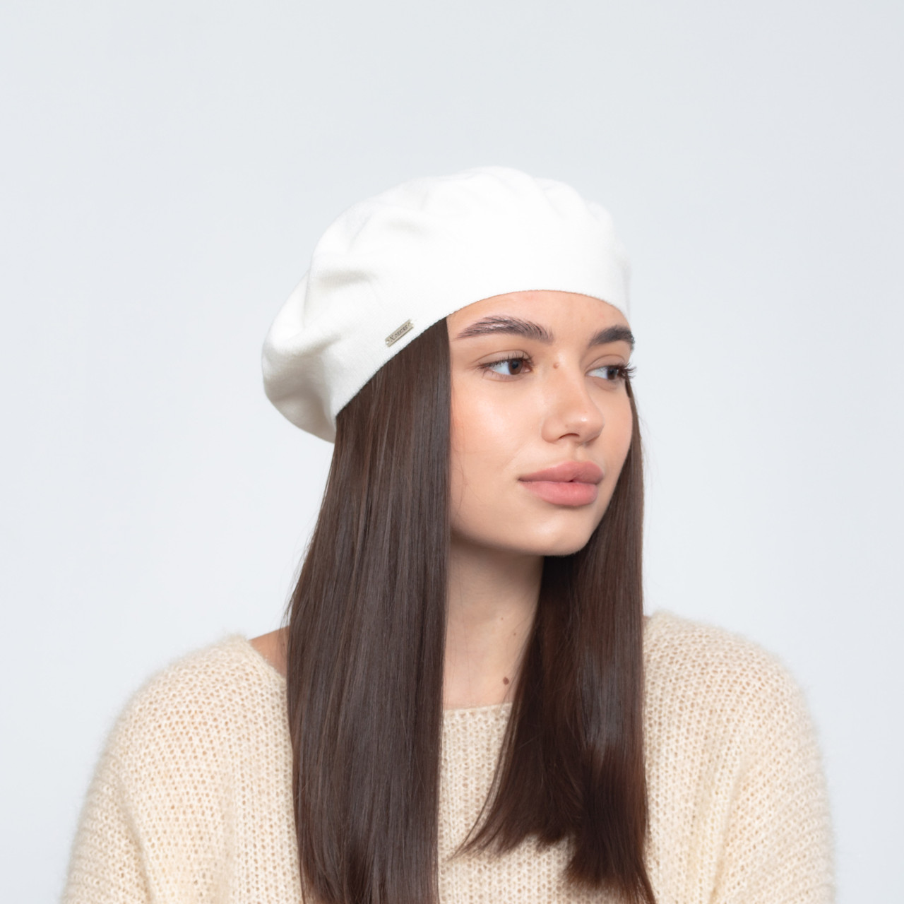 Берет Linda (віскоза) молочный