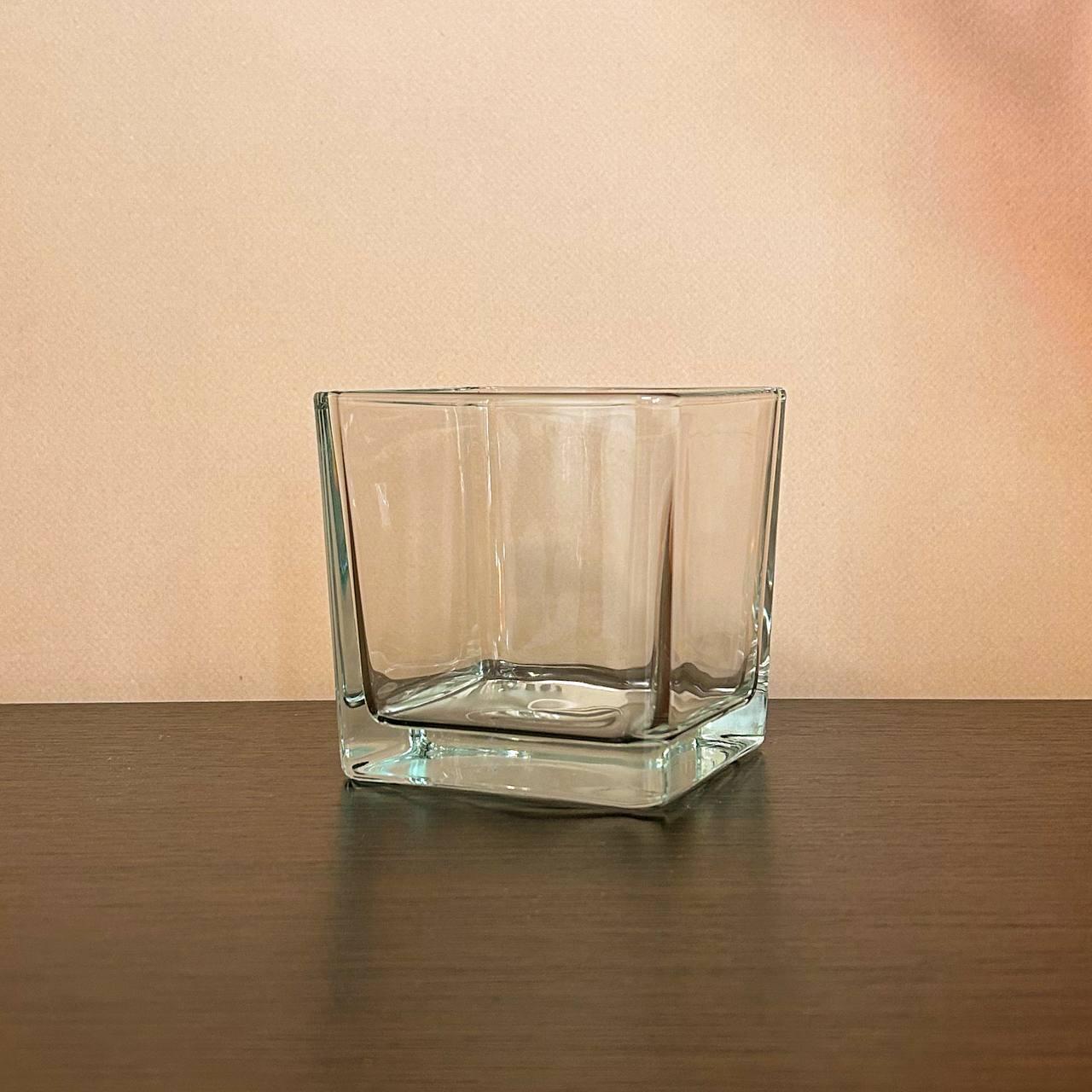 Квадратний свічник 10 х 10 х 10 см