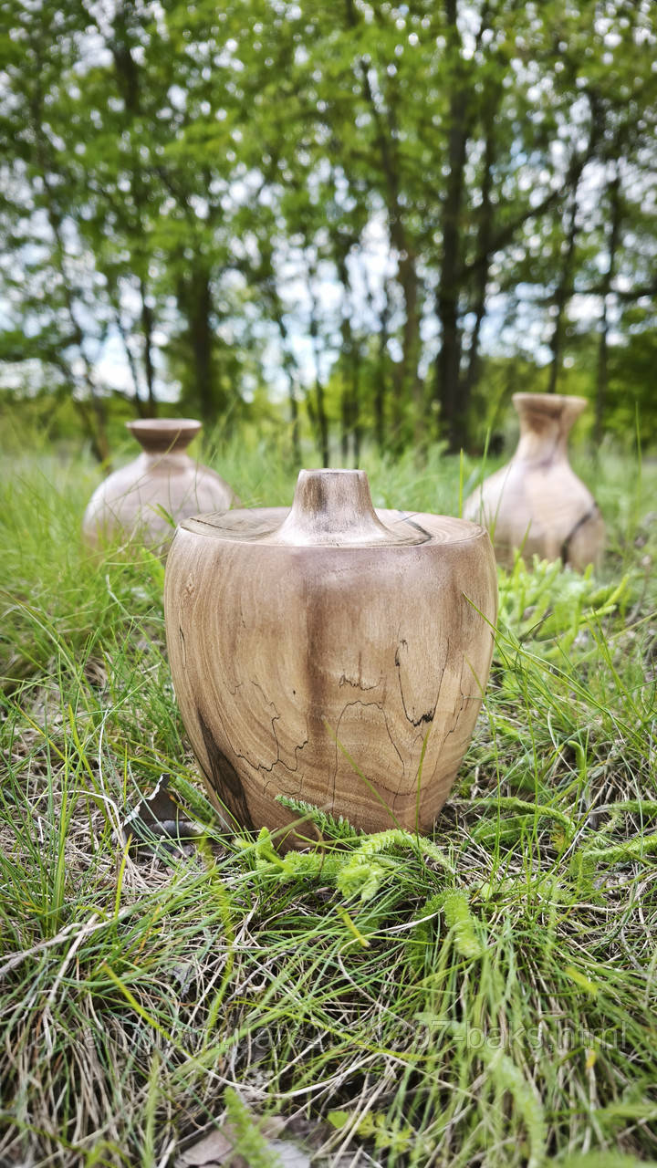 Дерев'яна ваза