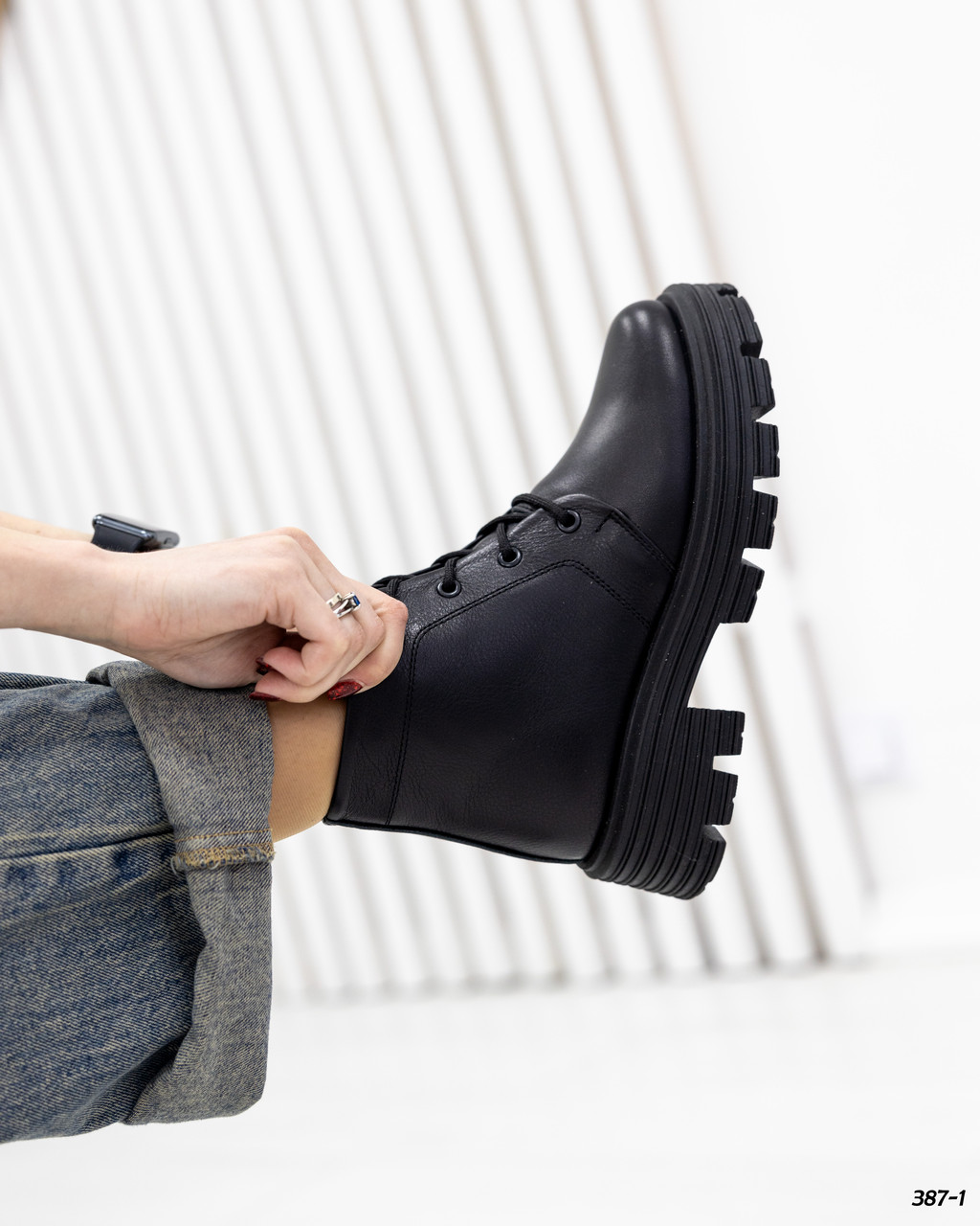 Жіночі чорні шкіряні черевики зимові, фото 1