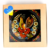 Коробка подарункова крафт картон з прозорим вікном 20 х 20 х 3 см декор Український сувенір, фото 2