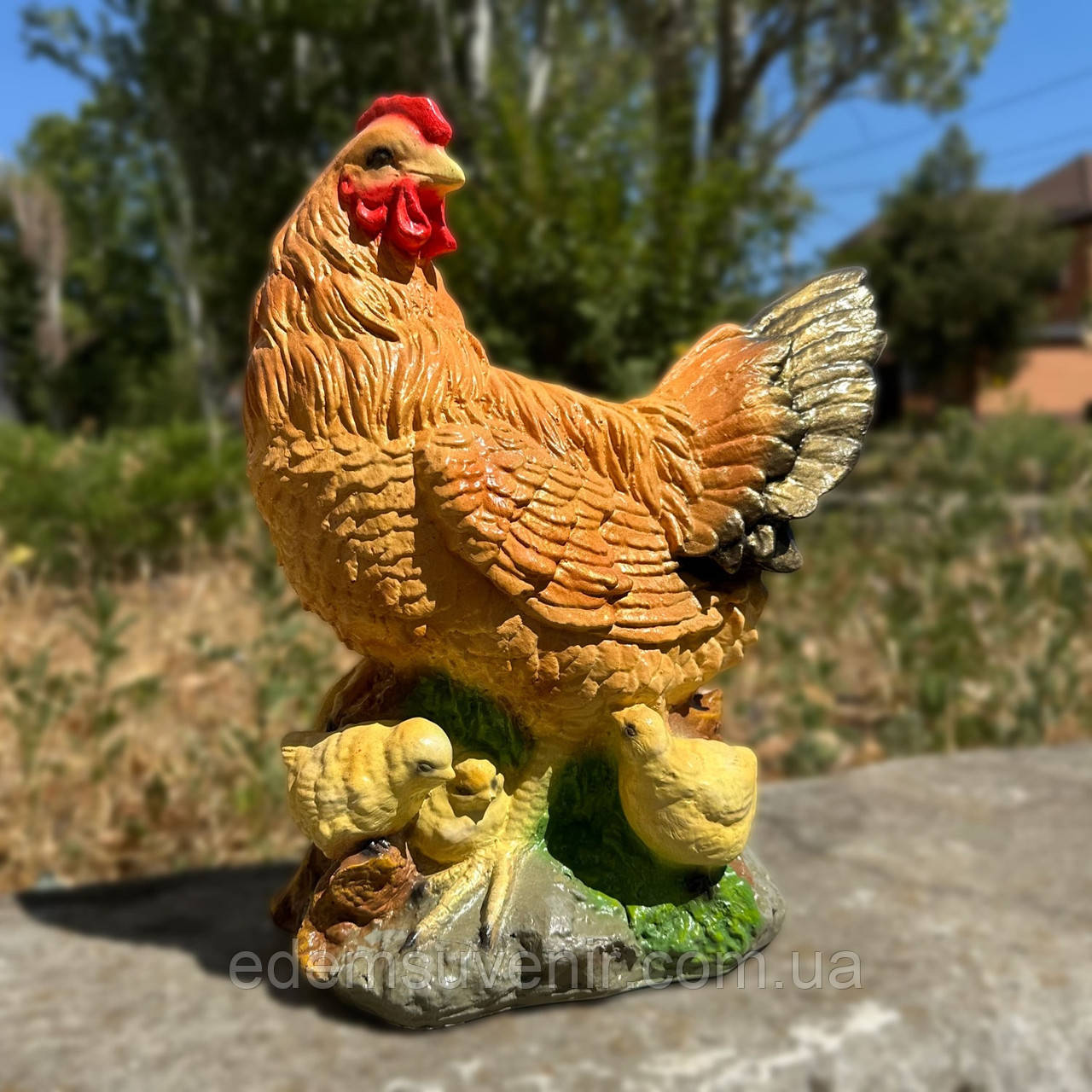 Садова фігура Курка з курчатами (39×32×14 см), фігурка з полістоуну, декор для саду та дому