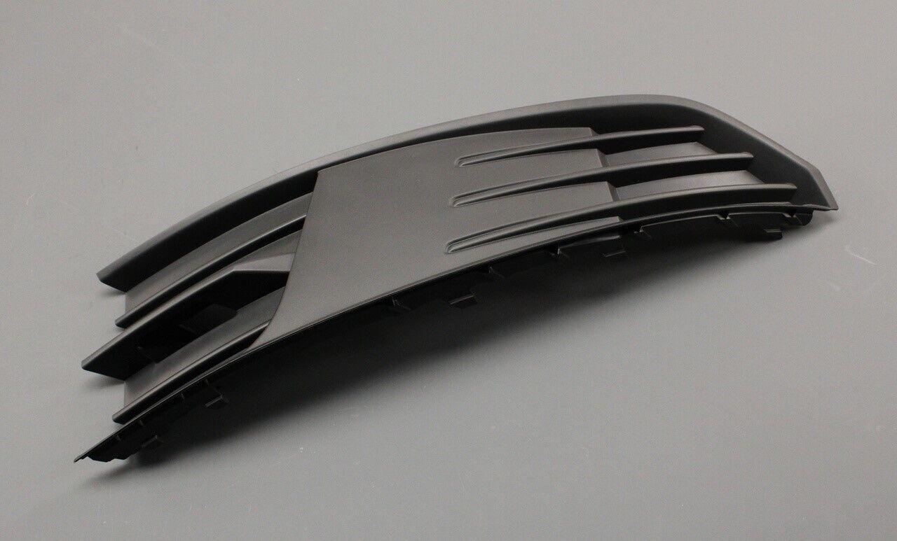 Решітка бампера ліва Skoda Fabia 14-18 чорна (Тайвань). 6V0807367, фото 1