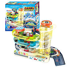 Інтерактивний автотрек 92629 "WToys", ОЗВУЧУВАННЯ УКРАЇНСЬКОЮ МОВОЮ, автоматичний підіймач, звук, світло, пісні, 4 машинки,