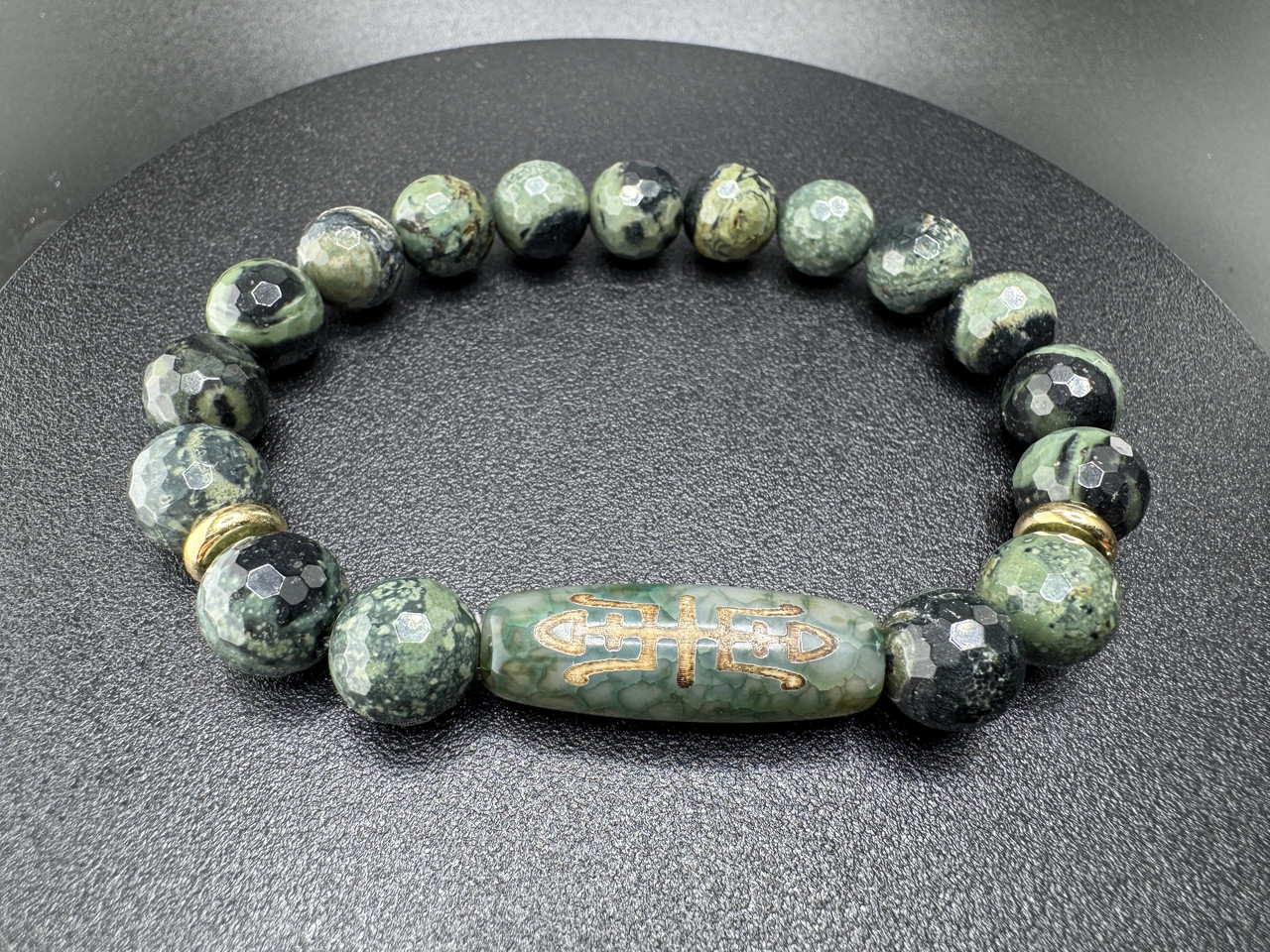 Браслет Дзі Щастя і Павук із яшми — приносить допомогу в бізнесі, фото 1