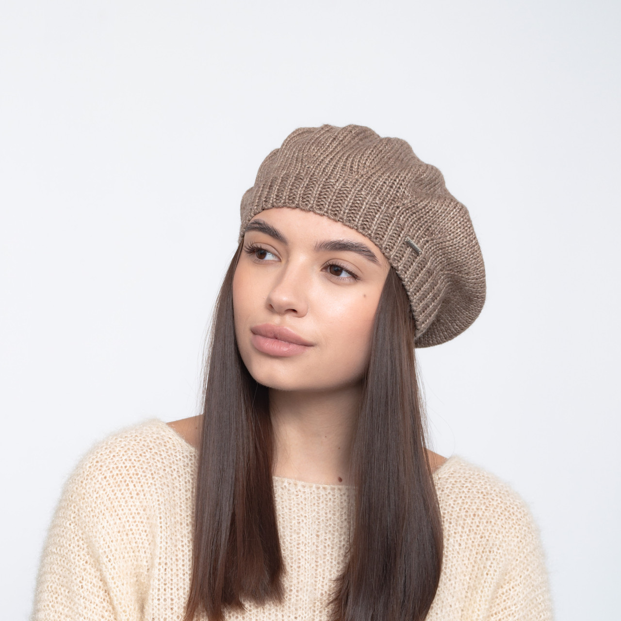 Берет Nicole (шерсть) 160