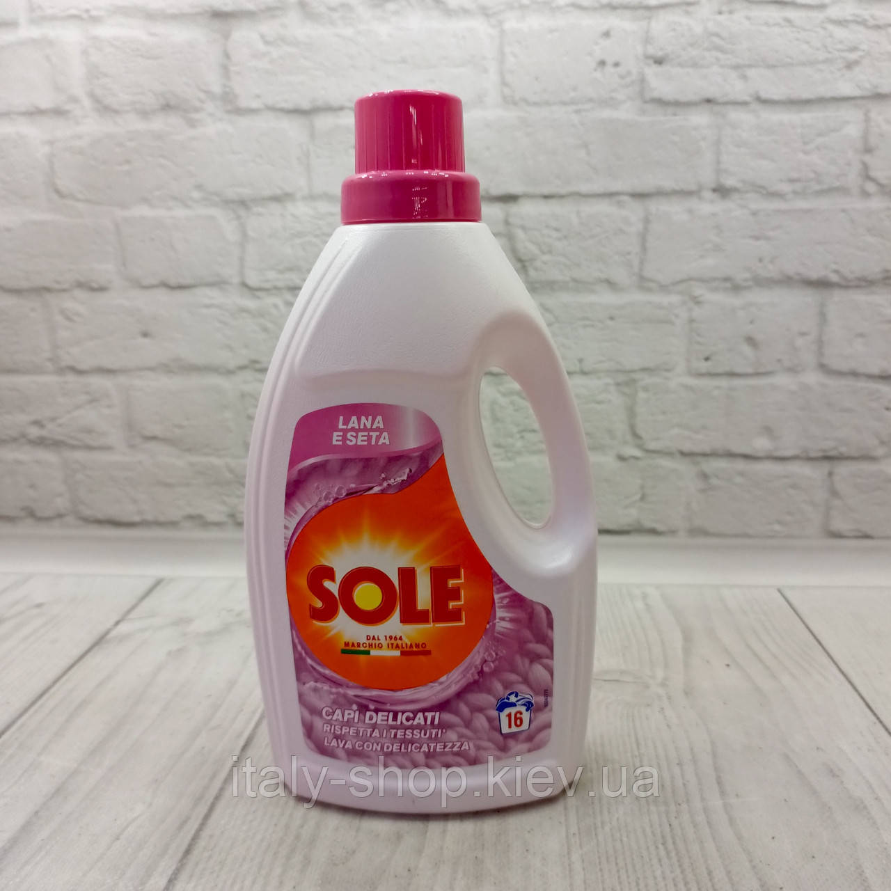 Гель з бальзамом для прання Sole Capi Delicati Lana e Seta- для шерсті/шовка (делікатних) Італія 16 прань, 1 л, фото 1