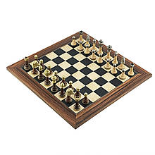 Шахова дошка з дерева від іспанського бренду Ferrer із традиційними фігурами від італійського бренду Italfama