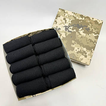 Набір чоловічих високих шкарпеток в рубчик на 10 пар 41-45 у подарунковій коробці