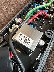 Переробка 8-амперного зарядного пристрою (EVSE) 110 V → 220–230 V для Nissan