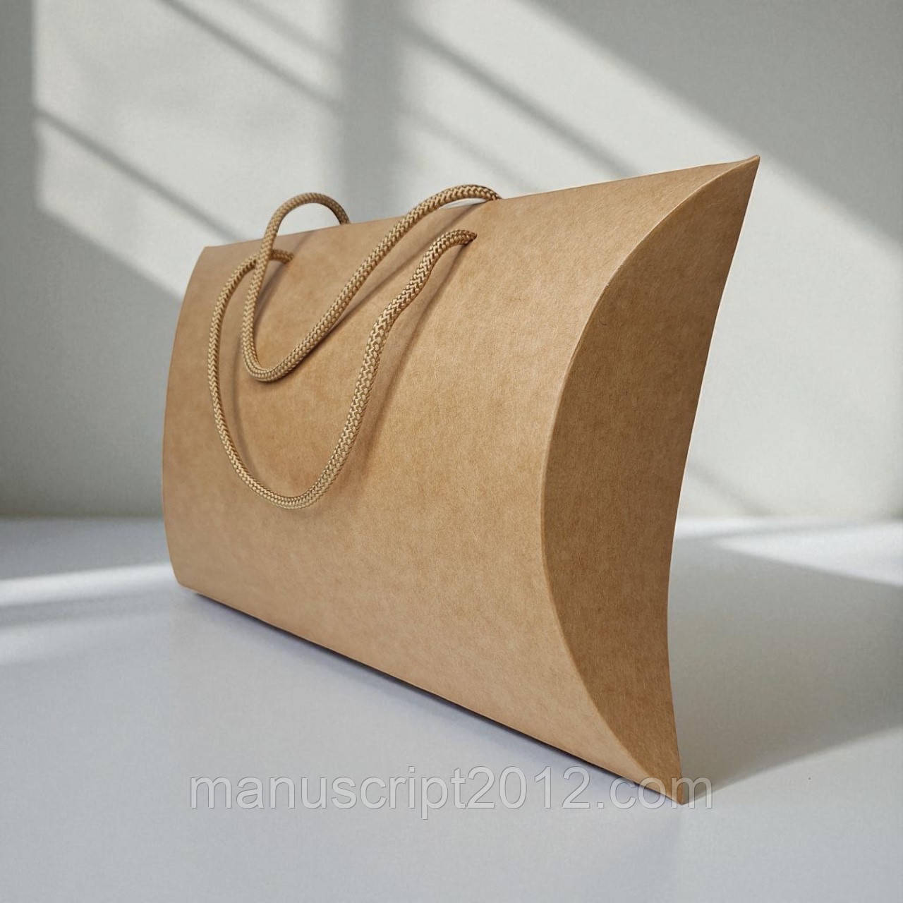 Коробка-сумочка з ручками (230х180х70мм.) крафт