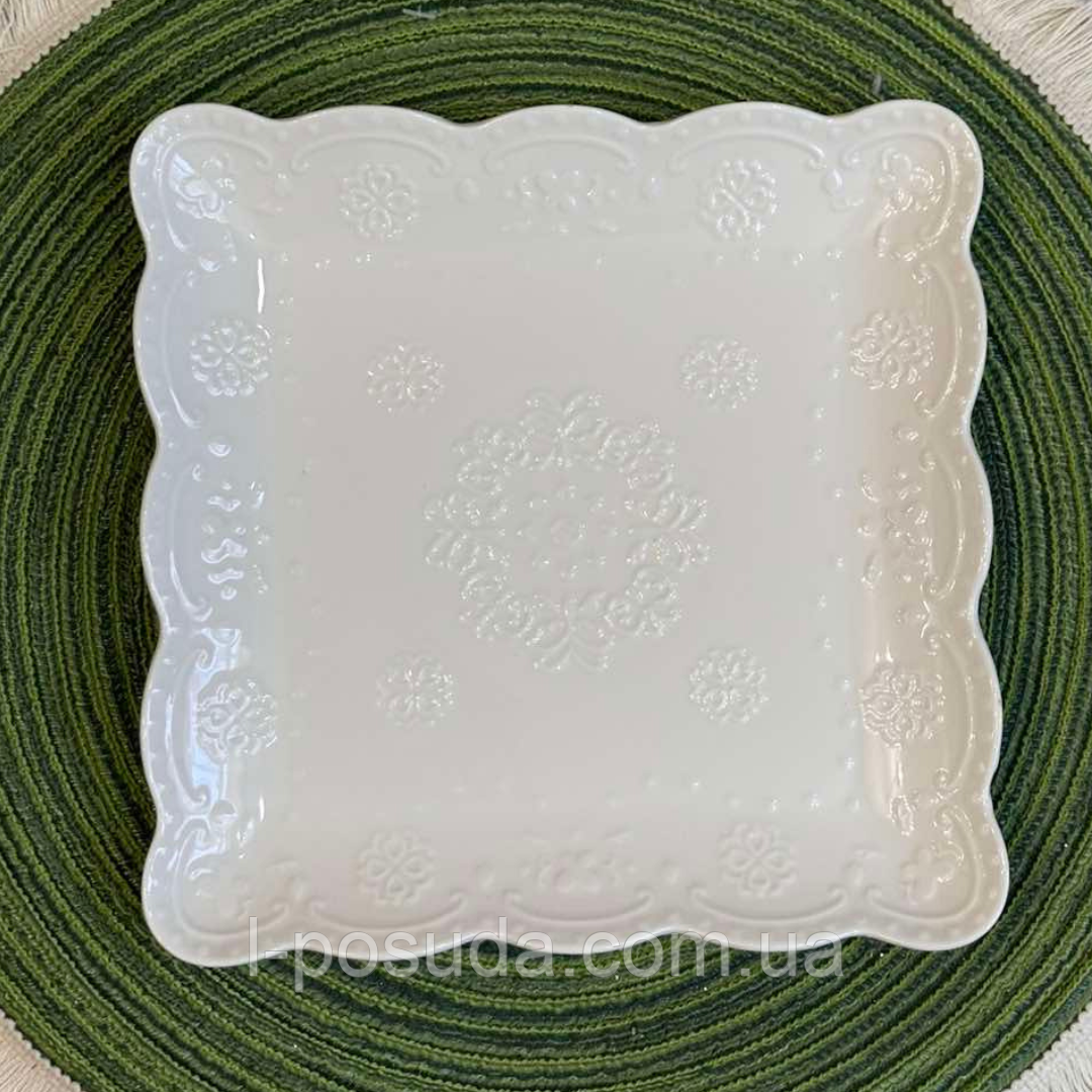 Квадратне фарфорове блюдо Blanc 20 см з "мереживом", фото 1