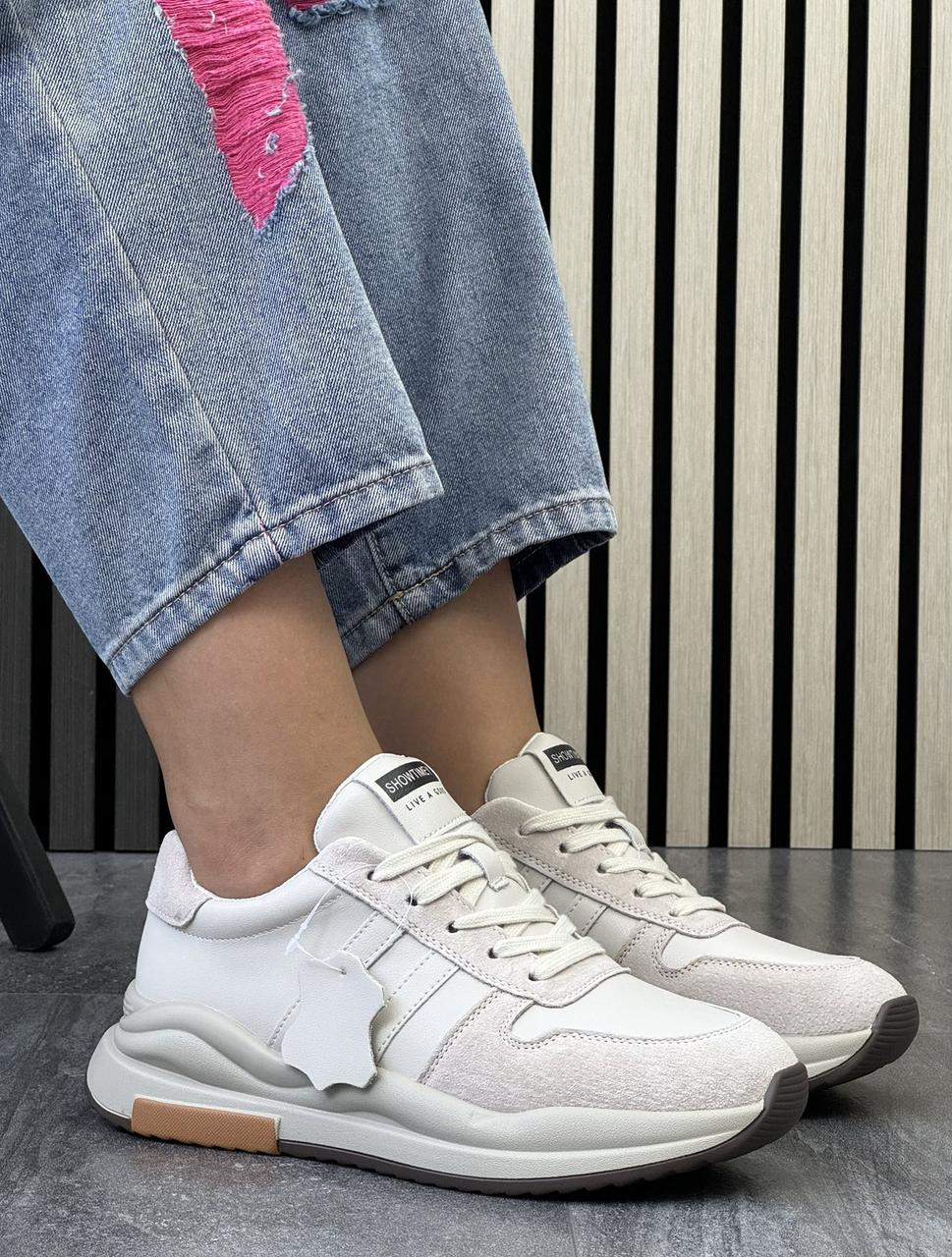 Кросівки жіночі 6 пар у ящику бежевого кольору 36-41, фото 1