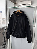 Чоловіча чорна куртка-вітровка осіння весняна на підкладці, Демісезонна легка вітровка чорного кольору плащівка з капюшоном