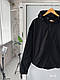 Чоловіча чорна куртка-вітровка осіння весняна на підкладці, Демісезонна легка вітровка чорного кольору плащівка з капюшоном - фото 2 - id-p2721064484