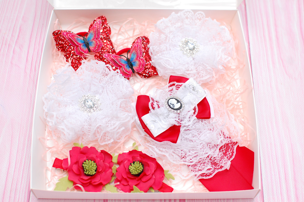 Набір прикрас для волосся  гумки - бантиків для дівчинки біло-червоний в коробці 734 об, фото 1