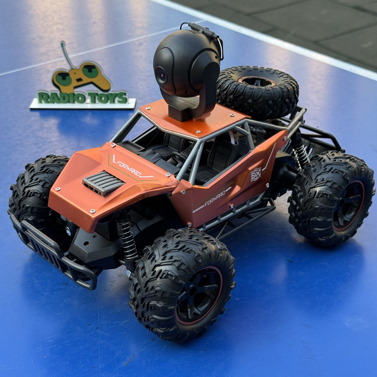 Монстр трак з камерою на радіоуправлінні "Desert Scorpion X-Vision" Orange | Машинки на пульті управління | Джип на радіокеруванні, фото 1