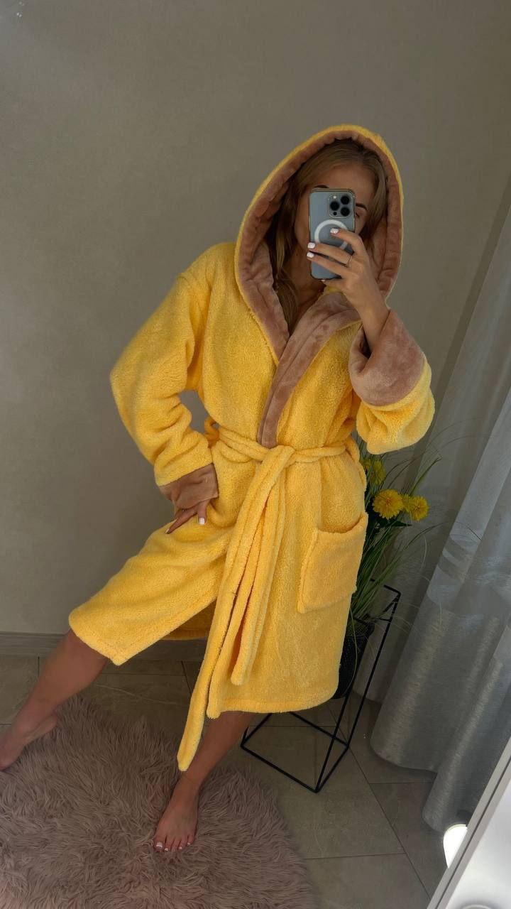 Жіночий короктьовий махровий халат із капюшоном жовтого кольору, фото 1