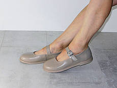 Туфлі шкіряні анатомічні балетки з ремінцем бежеві